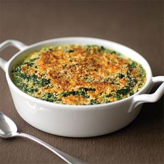 Creamed spinach with lemon breadcrumbs