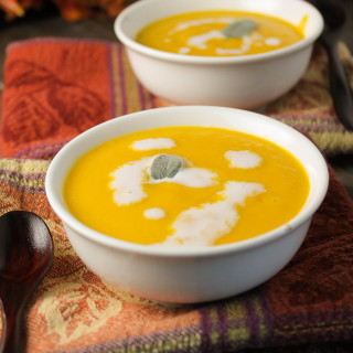 Creamy Paleo Pumpkin Soup