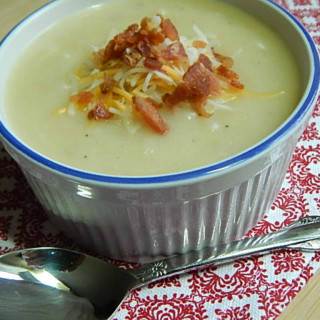 Creamy potato and cheese soup