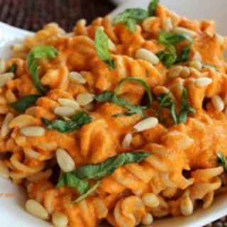 Creamy Red Pepper Sauce With Fresh Basil