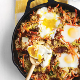 Crisped Brown Rice with Beef, Vegetables, and Eggs
