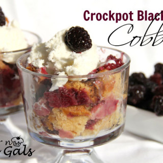 Crock Pot Blackberry Cobbler