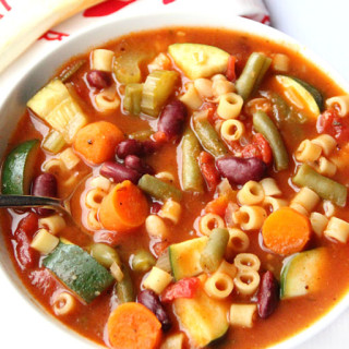 Minestrone soup store crock pot