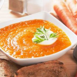 Curried Carrot Soup by FANNETASTIC FOOD