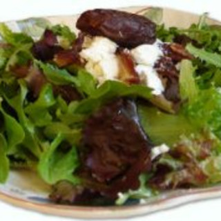 Date, Goat Cheese and Mesclun Salad
