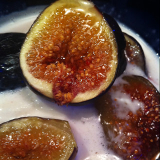 Dessert: Carmelized Figs w Ice Cream