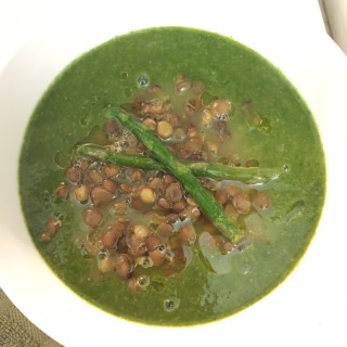 Detoxifying Lentil, Asparagus, And Spinach Soup