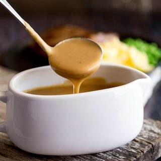 Easy Homemade Brown Gravy (no drippings)