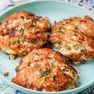 Easy Low Carb Crab Cakes with Jalapeno &amp; Lime