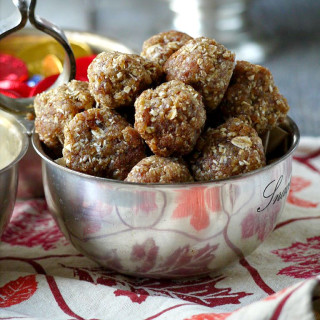 Easy Spiced Almond-Date Balls