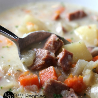 Easy Ham and Potato Soup in the Crock Pot