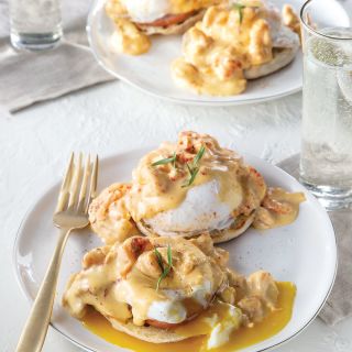 Eggs Benedict with Crawfish Boil-Poached Egg and Crawfish Hollandaise