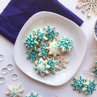 Elegant Snowflake Sugar Cookies