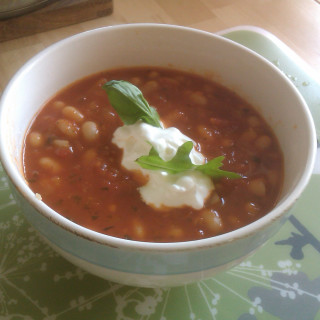 Fassoulada (greek bean soup)