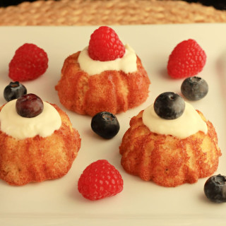 French Vanilla Angel Food Cake grain free keto low carb