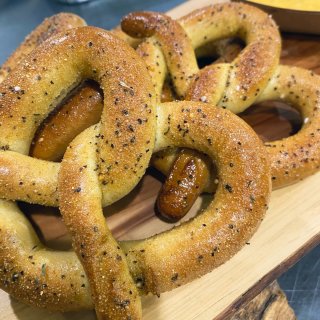Game Day Pretzels and Beer Cheese