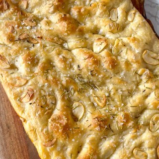 Garlic and Rosemary Focaccia Bread