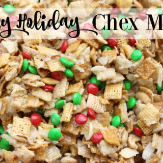 GOOEY HOLIDAY CHEX MIX