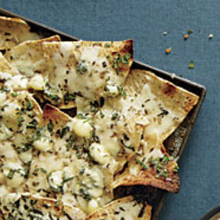 Gorgonzola and Fontina Nachos with Fennel and Mint