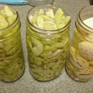 GRANDMA PATTI'S REFRIGERATOR CUKES