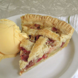 Grandma Renelt’s Rhubarb Custard Pie