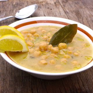 Greek Chickpea soup recipe (Revithia)
