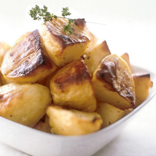 Greek Lemon-Roasted Potatoes