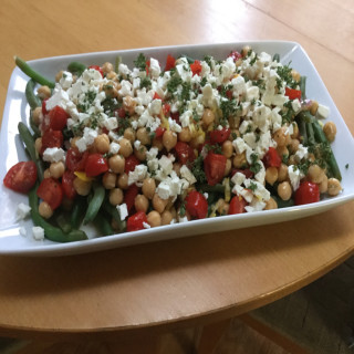 Green bean, Tomato, and Chickpea Salad