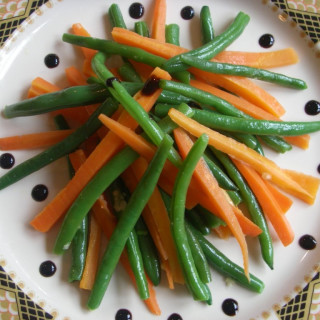 Green Beans & Carrot Batons