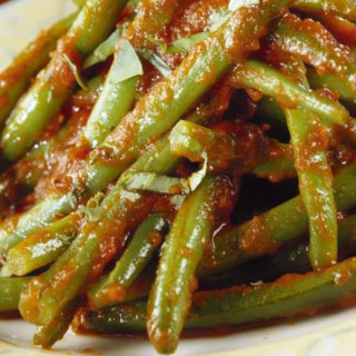 Green Beans In Tomato Sauce "Greek Tradition"