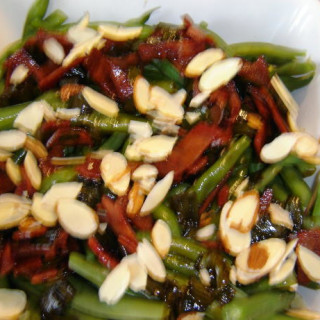 Green Beans With Bacon-Balsamic Vinaigrette