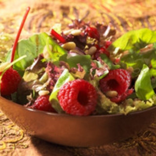 Green Salad with Raspberry Vinaigrette