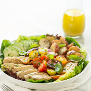 Grilled Chicken with Tomato Cucumber Salad