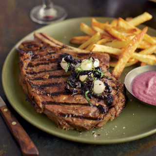 Grilled Steaks with Onion Sauce and Onion Relish