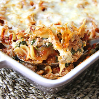 Ground Chicken and Spinach Noodle Bake