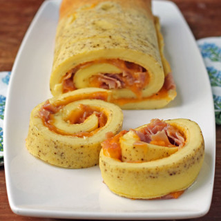 Ham and Cheese Egg Roll