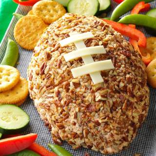 Ham-Cheddar Cheese Ball