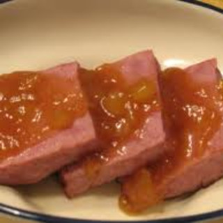 Ham with sauce