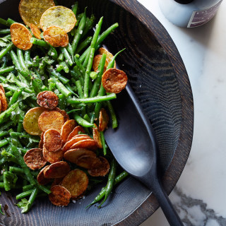 Haricots Verts Salad with Crispy Potato Chips