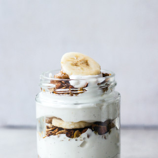 Healthy Banoffee Parfaits (with date caramel and stove-top granola)