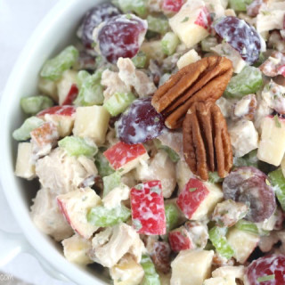 Healthy Chicken Salad with Grapes, Apples and Tarragon-Yogurt Dressing