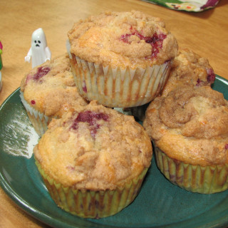 Healthy-ish Berry Energy Muffins