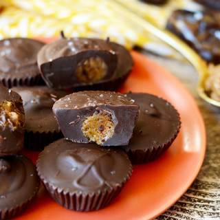 Healthy Salted Caramel Cups