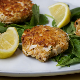Hearts of Palm and Artichoke Cakes
