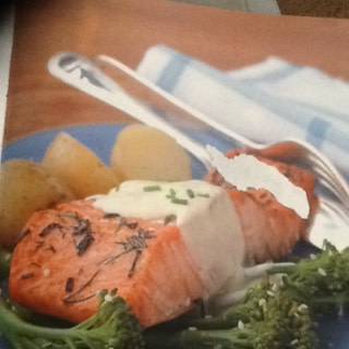 Herbed salmon with hollandise sauce