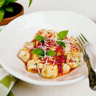 Herb Ricotta Gnocchi With Quick Tomato Sauce