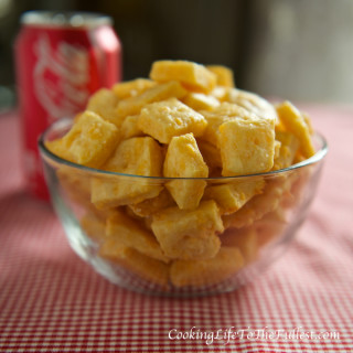 Homemade Cheez-its