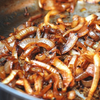How to make caramelized onions