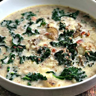 Instant Pot or Slow-Cooker Olive Garden Zuppa Toscana Soup