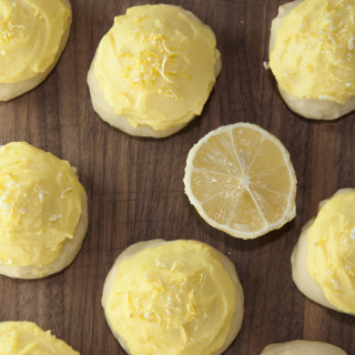 Italian Lemon Drop Cookies {Anginetti}